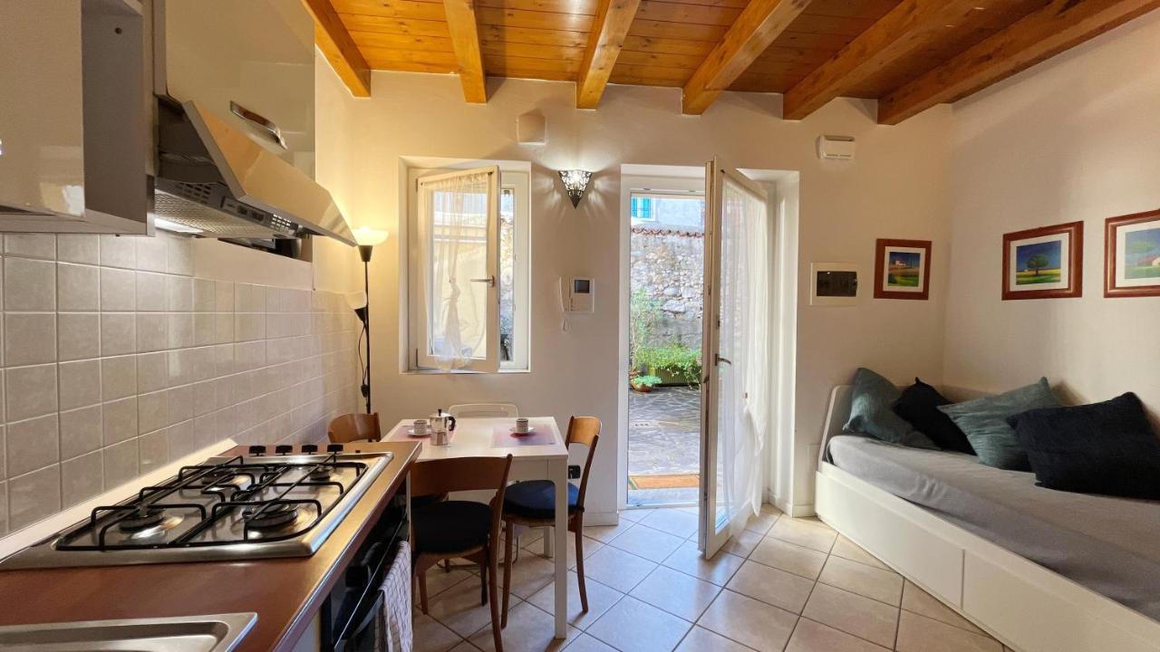 Apartamento La Casa Di Gio - Affitti Brevi Italia Lecco Exterior foto